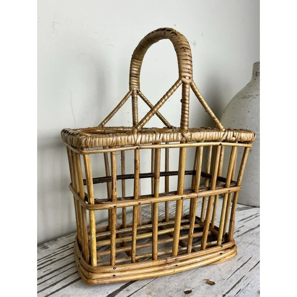 Vintage Bamboo Wicker 2 Bottle Wine Carrier Picnic Caddy Boho Barware Basket